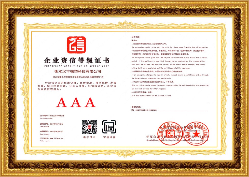 �h�S����